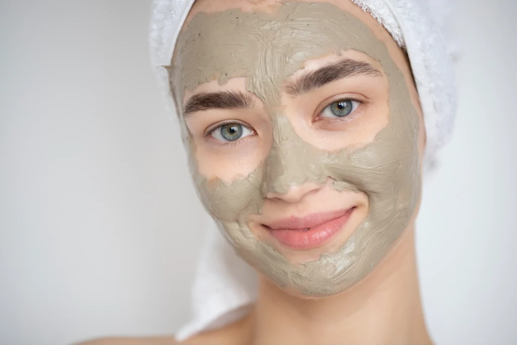 Why Cica (Centella Asiatica) Is My Go-To for Redness & Acne Marks in 2026 6 Homemade Centella Asiatica face mask paste for calming acne-prone skin
