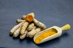 Turmeric for dark spots